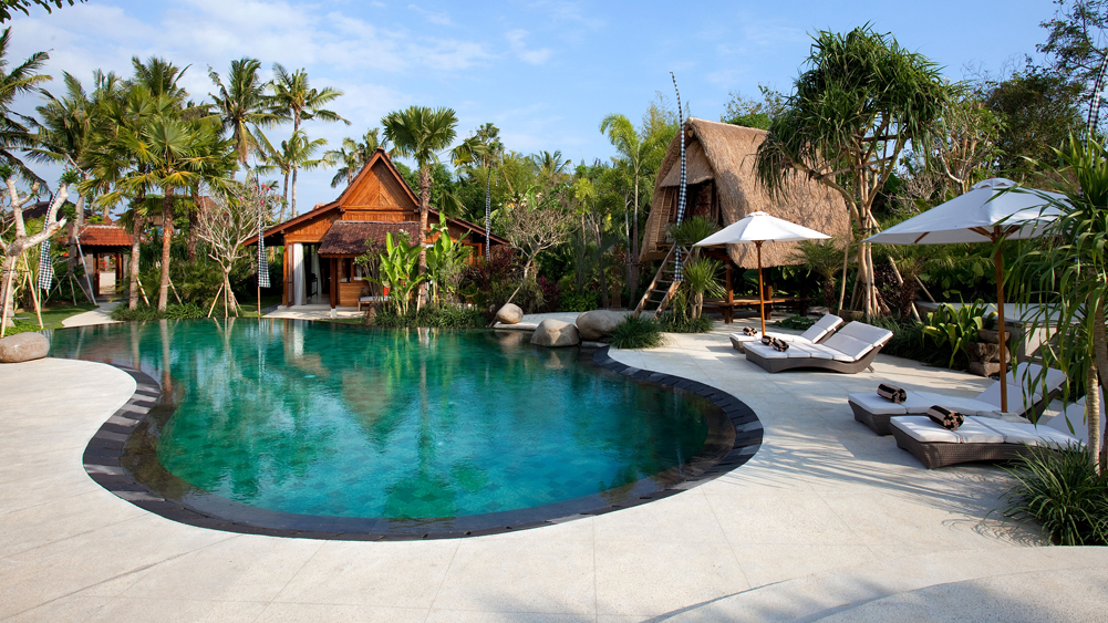 DEA Villas - Villa Sati - Cool pool area